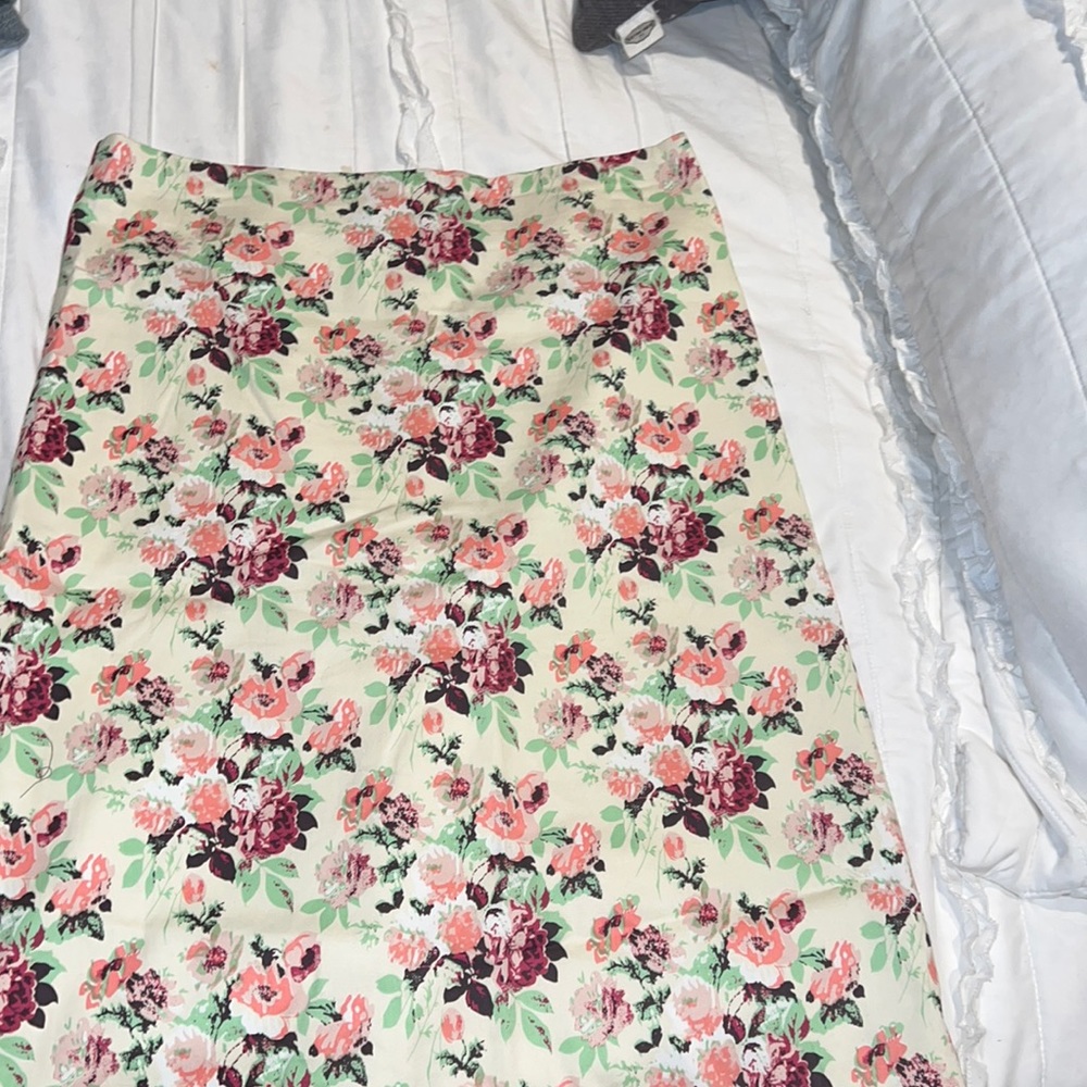 Floral skirt
